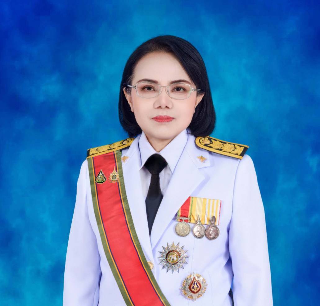 นางพันธ์ฉวี สุขบัติ